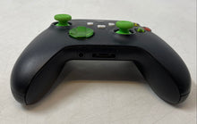 Load image into Gallery viewer, Microsoft Xbox Model 1914 Wireless Video Gaming Controller Untested