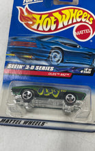 Load image into Gallery viewer, Lot Of 6 Pieces Multicolor Decorative Mini Die-Cast Cars Collection