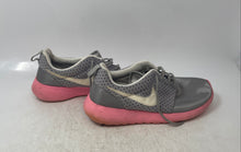 Load image into Gallery viewer, Nike Womens Roshe Run 511882-002 Gray Pink Lace-Up Sneaker Shoes Size 8.5