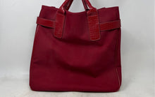 Load image into Gallery viewer, Womens Red Crocodile Print Shoulder Double Handle Tote Bag