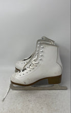 Load image into Gallery viewer, Glacier By Jackson Womens 410 White Leather Lace-Up Figure Ice Skates Size 6