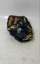 Load image into Gallery viewer, Franklin RTP Series Black Right-Handed Thrower Baseball Mitt Size 10 1/2