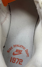 Load image into Gallery viewer, Nike Womens Tech Hera FQ8107-133 White Orange Lace-Up Sneaker Shoes Size 9