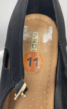 Load image into Gallery viewer, Andiamo Womens Black Suede Round Toe Buckle Mary Jane Sandals Size 11 M