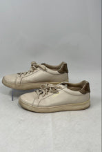 Load image into Gallery viewer, Coach Womens G4966 Beige Low Top Lace-Up Sneaker Shoes Size 7.5B