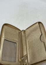 Load image into Gallery viewer, Michael Kors Womens Gold-Tone Saffiano Leather Zip-Around Wristlet Wallet