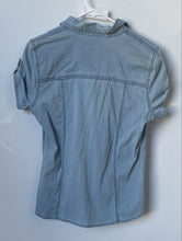Load image into Gallery viewer, Guess Womens Blue Short Roll-Tab Sleeve Collared Button-Up Shirt Size Medium