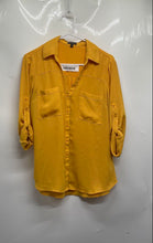 Load image into Gallery viewer, Express Womens Yellow Roll-Tab Sleeves Collared Button-Up Shirt Size Medium