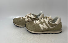 Load image into Gallery viewer, New Balance Unisex 574 WL574CUL Green Lace-Up Sneaker Shoes Size W7.5 M6 B