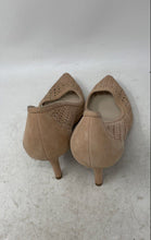 Load image into Gallery viewer, Alfani Womens Step N Flex Beige Slip-On Pointed Toe Pump Heels Size 8.5M