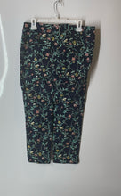 Load image into Gallery viewer, Ann Taylor Loft Womens Blue Multi Floral Marisa Flat Front Ankle Pants Size 6
