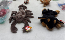 Load image into Gallery viewer, Lot Of 14 Pcs Assorted Ty Beanie Babies Collectible Plush Toys And Small Doll