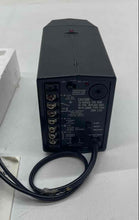 Load image into Gallery viewer, RadioShack Safe House 49-310 Invisible Pulsed Beam Infrared Photorelay/Alarm