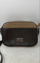 Load image into Gallery viewer, Guess Womens Insight Brown Inner Pockets Camera Crossbody Handbag