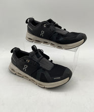 Load image into Gallery viewer, On Boys Cloud Sky Black White Lace-Up Low Top Running Shoes Size 4.5Y