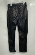 Load image into Gallery viewer, Abercrombie & Fitch Mens Black Leather Curve Love High Rise Ankle Pants Size 31