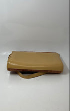 Load image into Gallery viewer, Cuero Vaca Womens Beige Brown Snakeskin Leather Inner Pocket Crossbody Purse