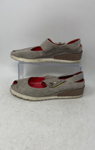 Load image into Gallery viewer, Pas De Rouge Womens Silvia Gray Suede Peep Toe Slingback Sandals Size EUR 39