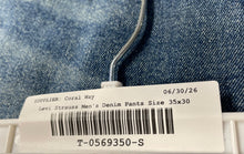Load image into Gallery viewer, Levi Strauss & Co. 505 Mens Blue Denim 5-Pocket Design Straight Jeans Size 35x30