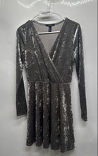 Load image into Gallery viewer, Forever 21 Womens Gray Long Sleeve Surplice Neck Wrap Dress Size Medium