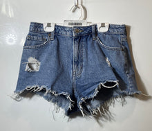 Load image into Gallery viewer, Forever 21 Womens Blue Denim Light Wash Distressed Cut-Off Shorts Size 26