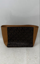 Load image into Gallery viewer, Michael Kors Womens Hamilton Brown Black Monogram Detachable Strap Messenger Bag