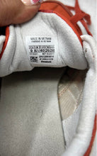 Load image into Gallery viewer, Reebok Womens Classic Nylon Neutrals BS9377 Red Lace-Up Sneaker Shoes Size 9