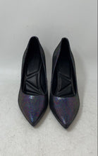 Load image into Gallery viewer, Karl Lagerfeld Womens Royale Black Pointed Toe Slip-On Pump Heels Size 7 M