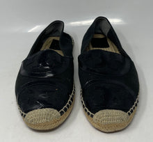 Load image into Gallery viewer, Authentic Tory Burch Womens Poppy Black Espadrille Flats Size 10.5M Damaged Worn