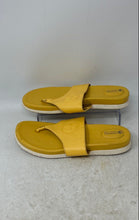 Load image into Gallery viewer, Giani Bernini Womens Cindy Yellow Faux Leather Slip-On Thong Sandals Size 8M
