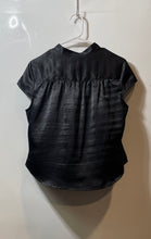 Load image into Gallery viewer, Jaclyn Smith Womens Black Short Sleeve Button Front Blouse Top Size Large