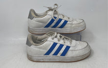 Load image into Gallery viewer, Adidas Kids Breaknet 3.0 White Blue Low Top Lace-Up Sneaker Shoes Size 4