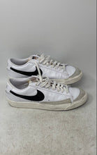 Load image into Gallery viewer, Nike Mens Blazer Low '77 Vintage DA6364-101 White Black Sneaker Shoes Size 8.5