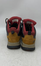 Load image into Gallery viewer, Ozark Trail Mens Redlined Mid Brown & Black Waterproof Lace-Up Hiking Boots Sz 6