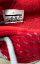 Load image into Gallery viewer, Nike Mens Air Jordan Trainer 2 Fk 921210-004 Light Gray Red Sneaker Shoes Sz 11