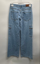 Load image into Gallery viewer, Yoboh! Girls Light Blue Denim Medium-Wash Straight-Leg Jeans Size 12 With Tag