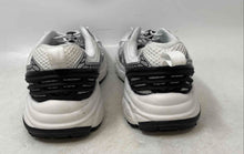 Load image into Gallery viewer, Avia Womens Black White Performance Bungee Low Top Sneaker Shoes Size 8