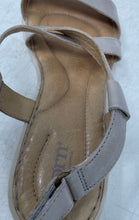 Load image into Gallery viewer, Born Womens Idella Gray Open Toe Wedge Strappy Sandals Size 9M
