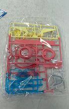 Load image into Gallery viewer, Bandai Pokemon Greninja Amphinobi Collection Model Kit Pre-Owned No Grade