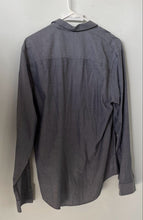 Load image into Gallery viewer, Guess Mens Gray Chevron Print Long Sleeve Collared Button-Up Shirt Size M