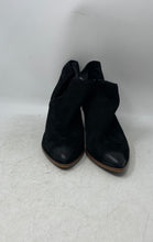 Load image into Gallery viewer, Frye Womens Reina Black Leather Cut Out Block Heel Ankle Bootie Size 9.5M