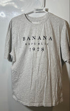 Load image into Gallery viewer, Banana Republic 1978 Mens Gray Short Sleeve Premium Wash Pullover T-Shirt Sz XL