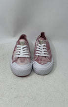 Load image into Gallery viewer, Levi's Womens Mdrn Lo DF Pink Low Top Lace-Up Sneaker Shoes Size 6