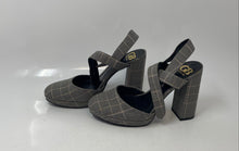Load image into Gallery viewer, Gianni Bini Womens Black Gray Plaid Print Ankle Strap High Platform Heels Sz 6M