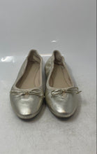 Load image into Gallery viewer, Cole Haan Womens Keira W25777 Gold Round Toe Slip-On Ballet Flats Size 7.5 B