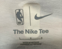 Load image into Gallery viewer, Nike X NBA Mens White Miami Heat Jimmy Butler #22 Basketball T-Shirt Size Large