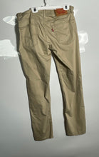 Load image into Gallery viewer, Levi Strauss Mens Beige Stretch Pockets Casual Straight Leg Jeans Size 32x30