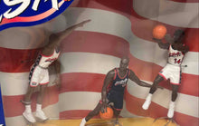 Load image into Gallery viewer, Kenner Starting Lineup USA Basketball Athletes Mini Action Figures In Box