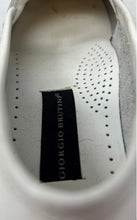 Load image into Gallery viewer, Giorgio Brutini Mens White Leather Moc Toe Slip-On Loafer Shoes Size 8D