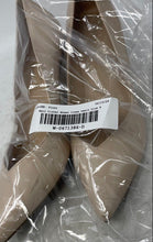 Load image into Gallery viewer, Marc Fisher Womens Caitlin Cream Patent Leather Pointed Toe Pump Heels Size 8M